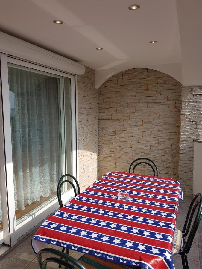 Apartmani Krajnovic Fažana Dış mekan fotoğraf