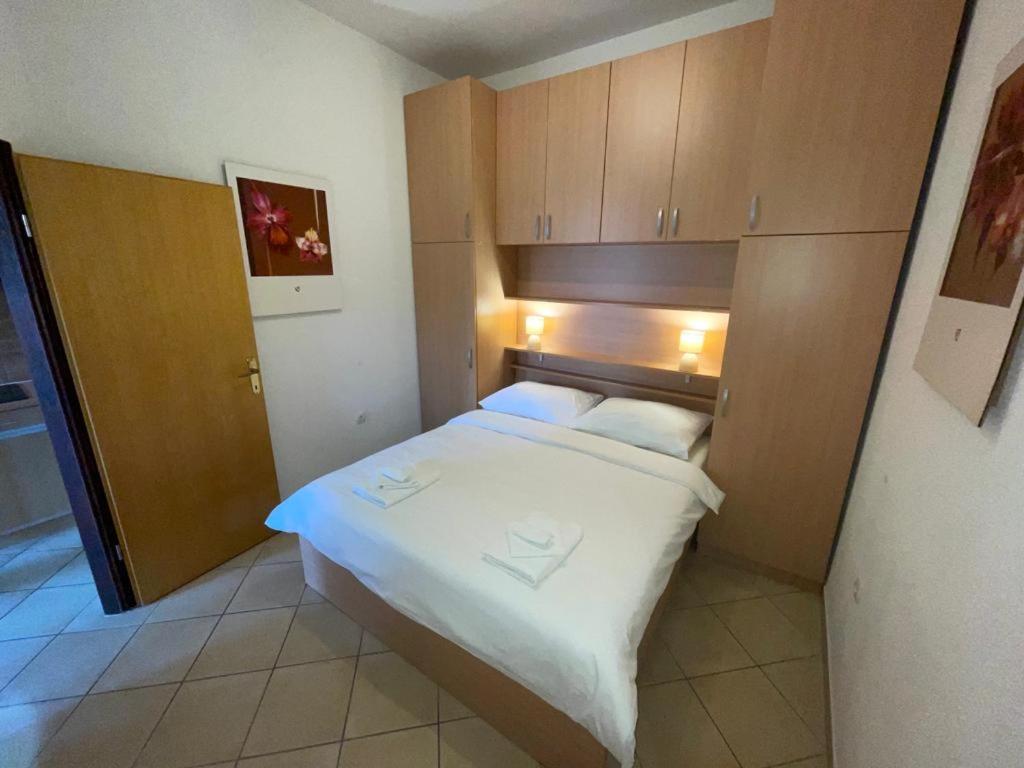 Apartmani Krajnovic Fažana Dış mekan fotoğraf
